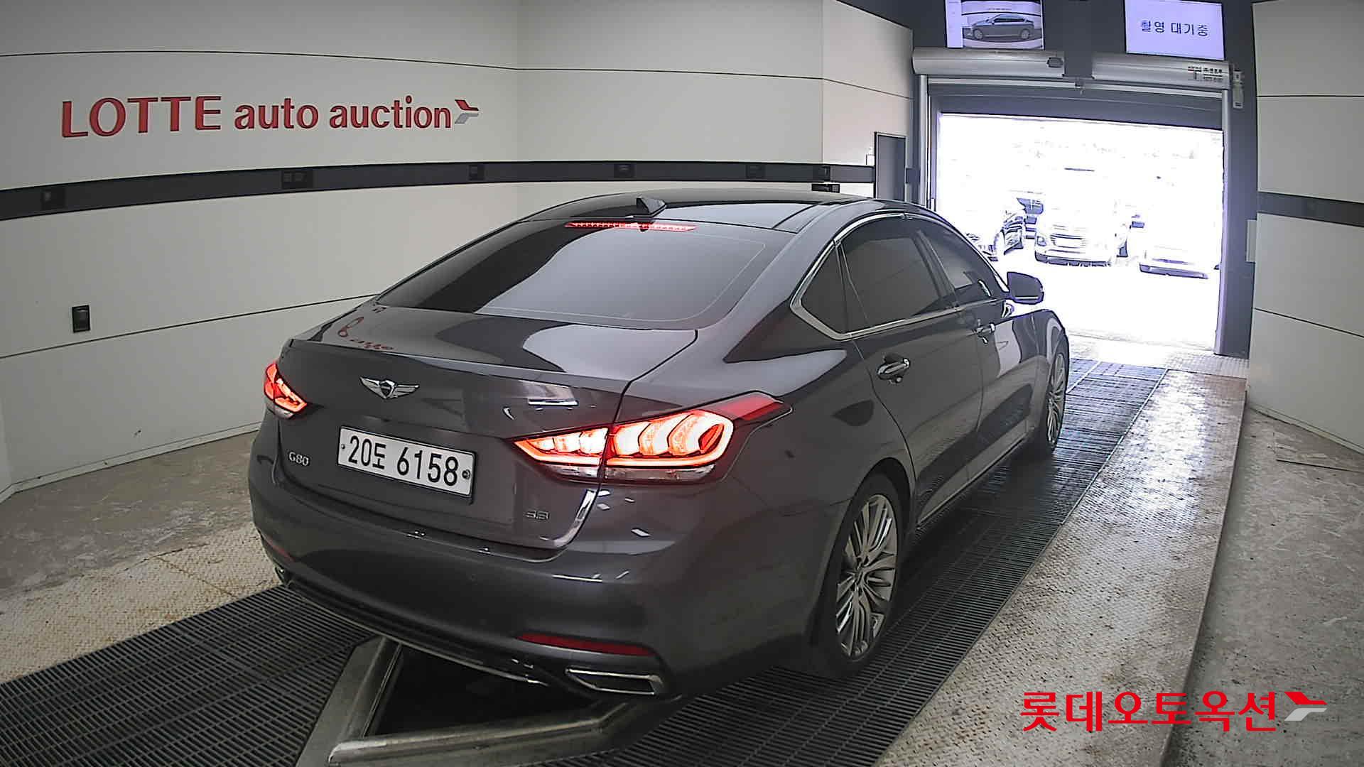 2019 - genesis g80