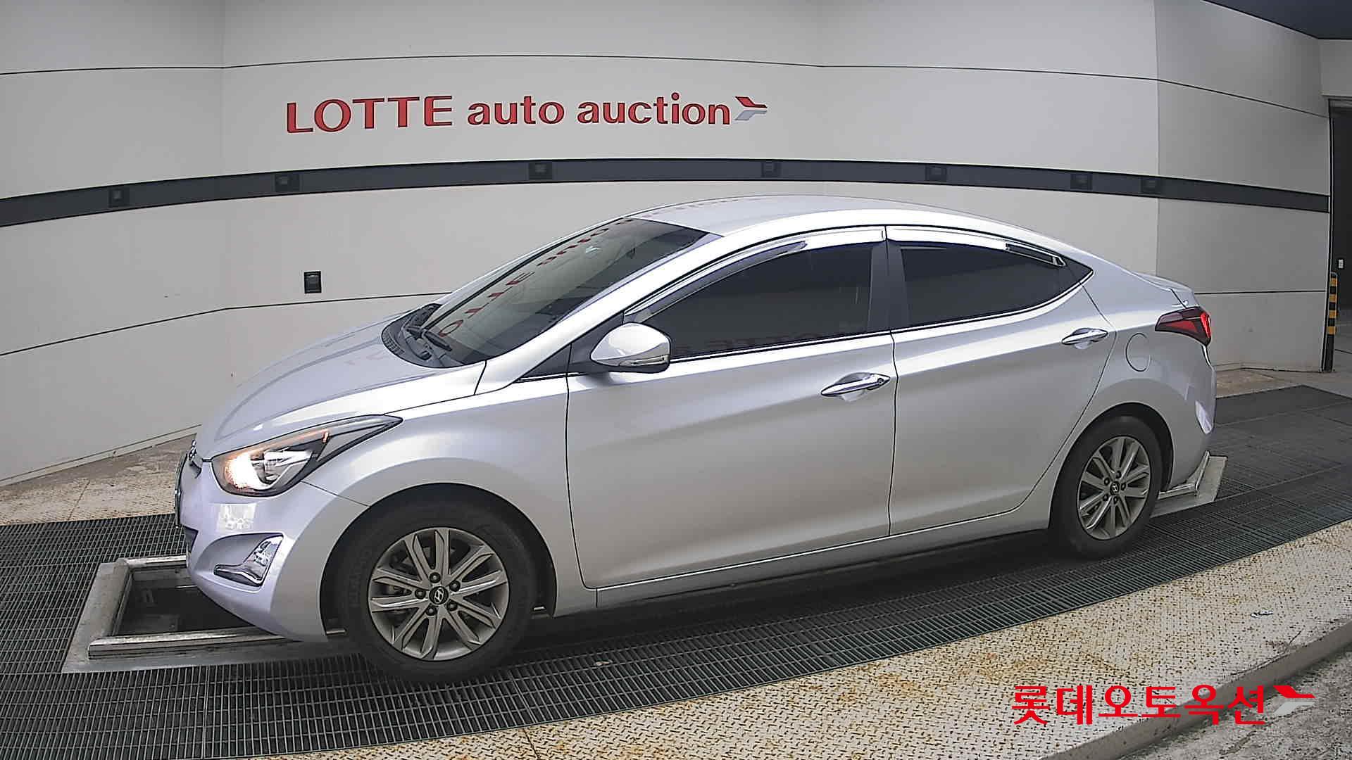 2014 - hyundai avante