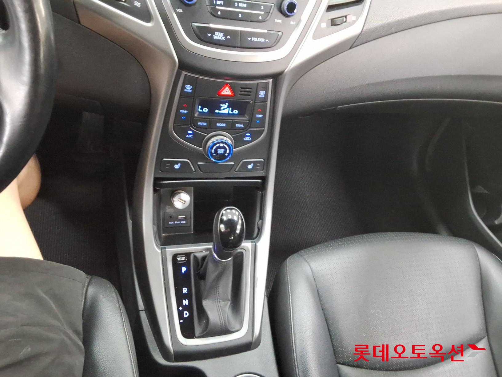 2014 - hyundai avante