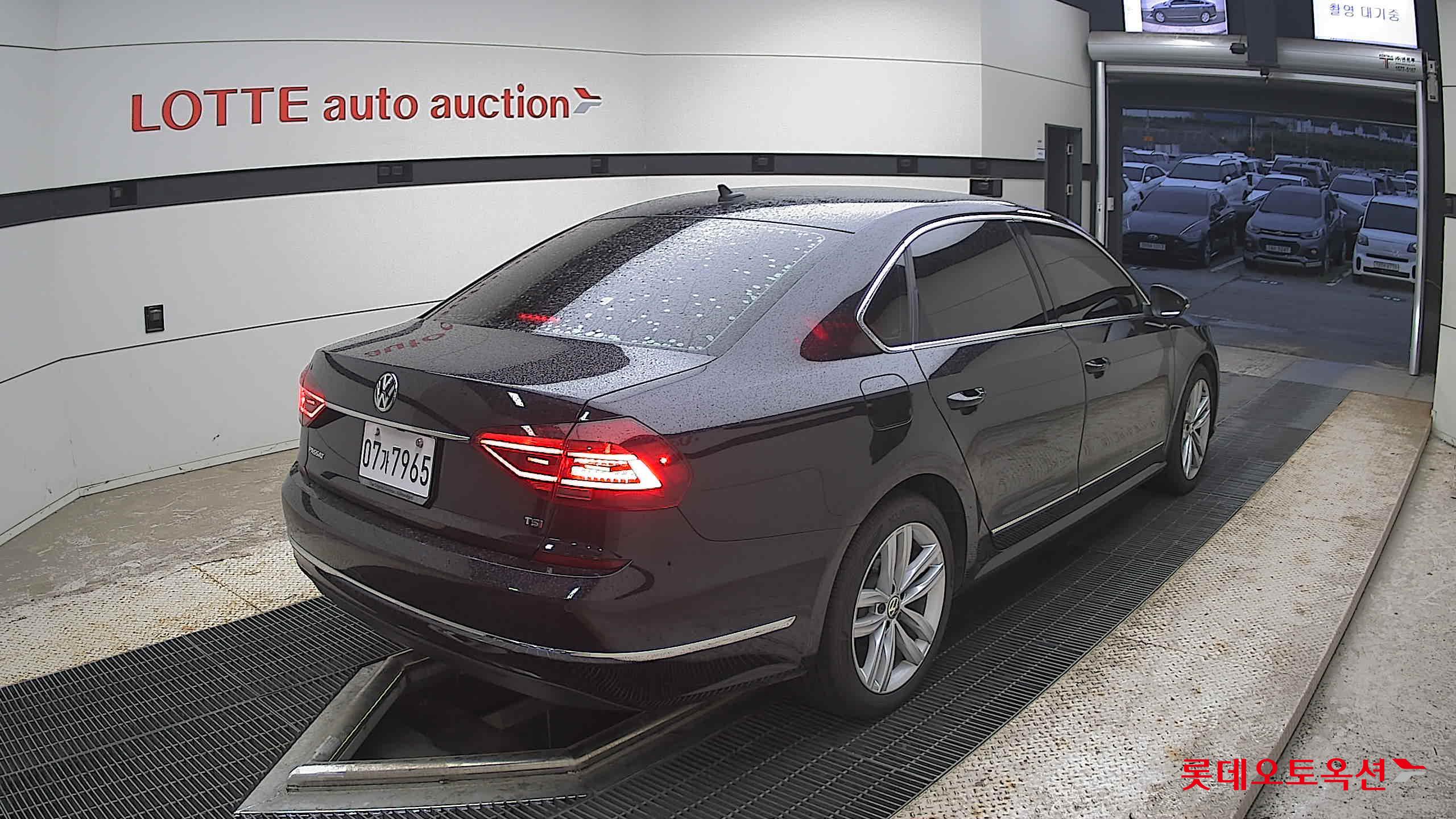 2018 - volkswagen passat