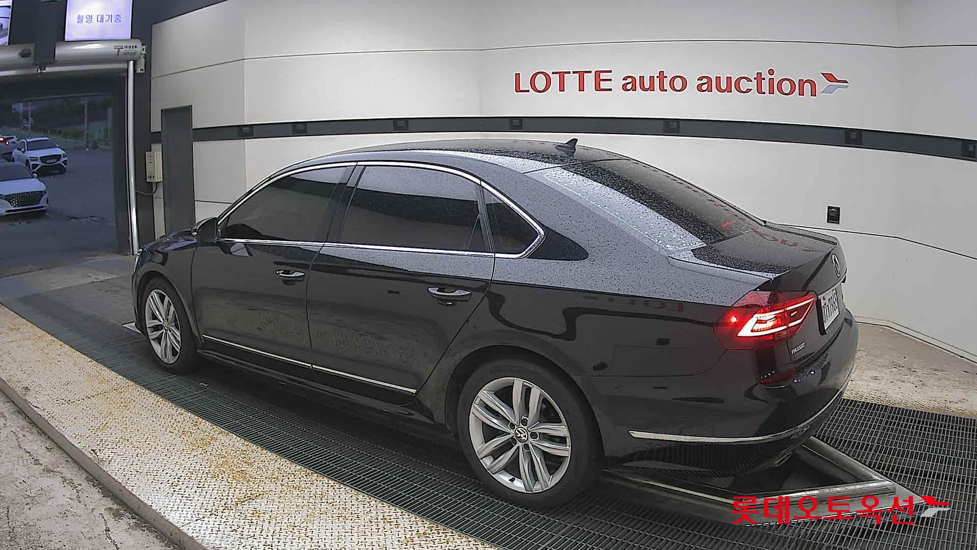 2018 - volkswagen passat