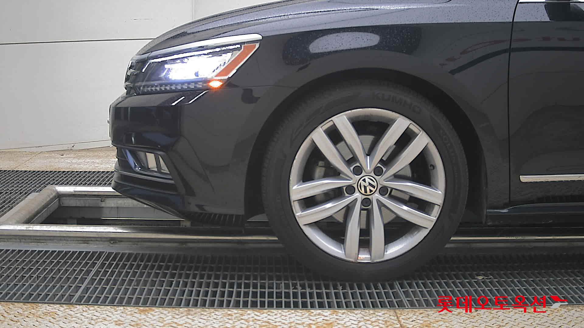 2018 - volkswagen passat