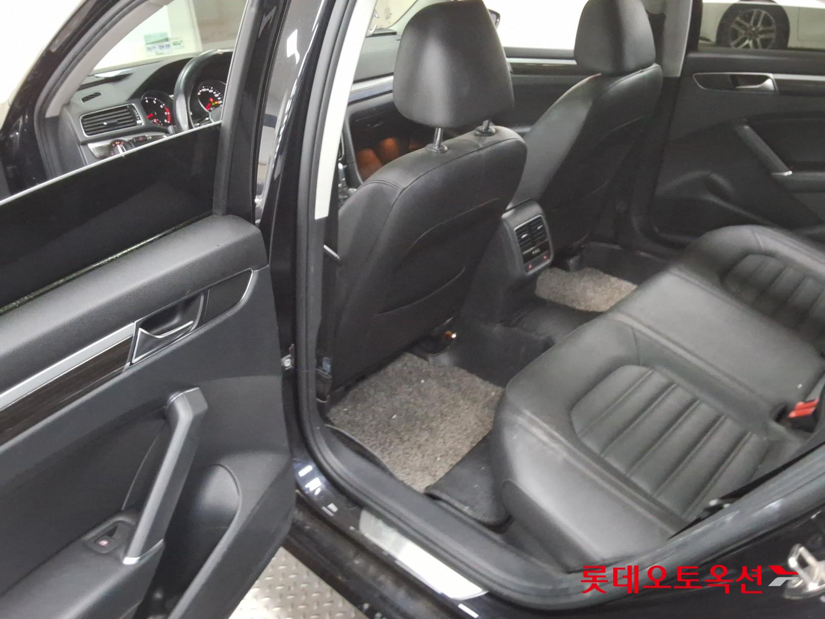 2018 - volkswagen passat