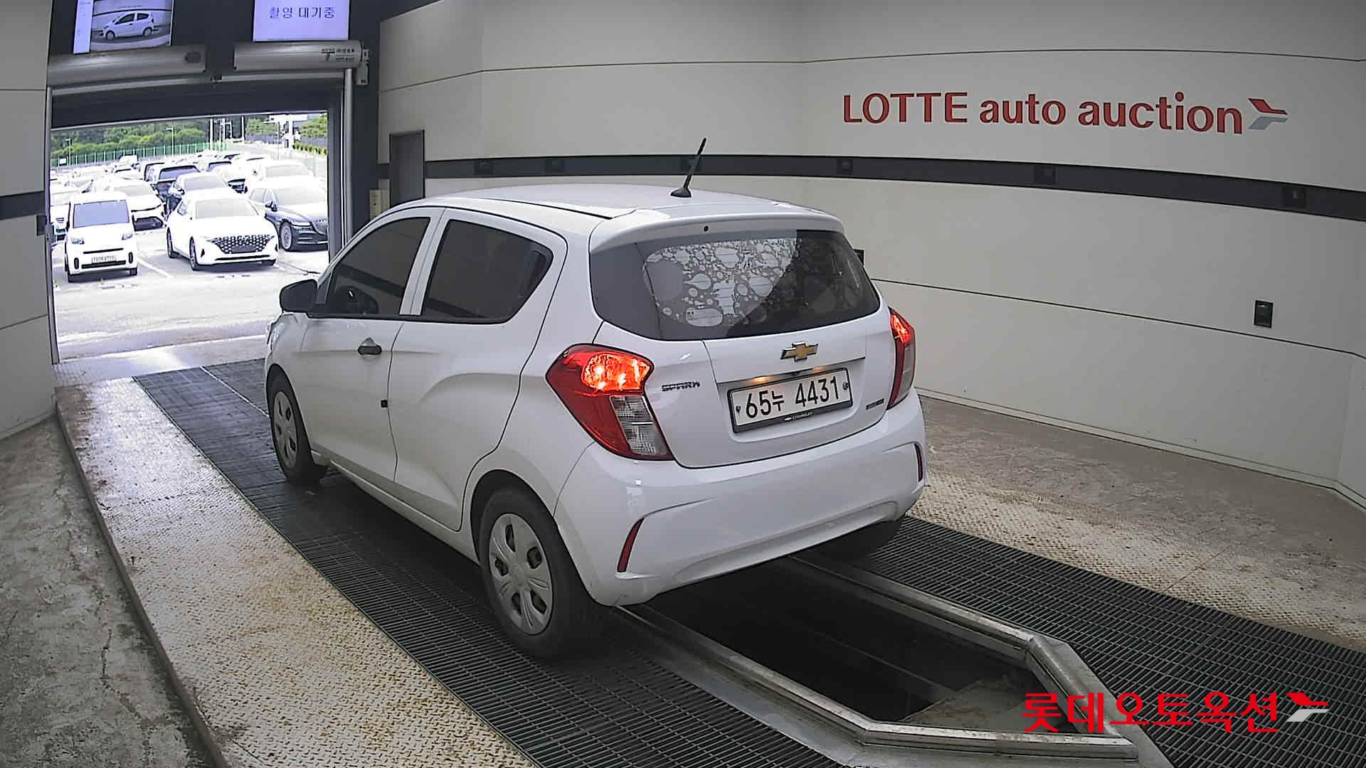2019 - chevrolet spark