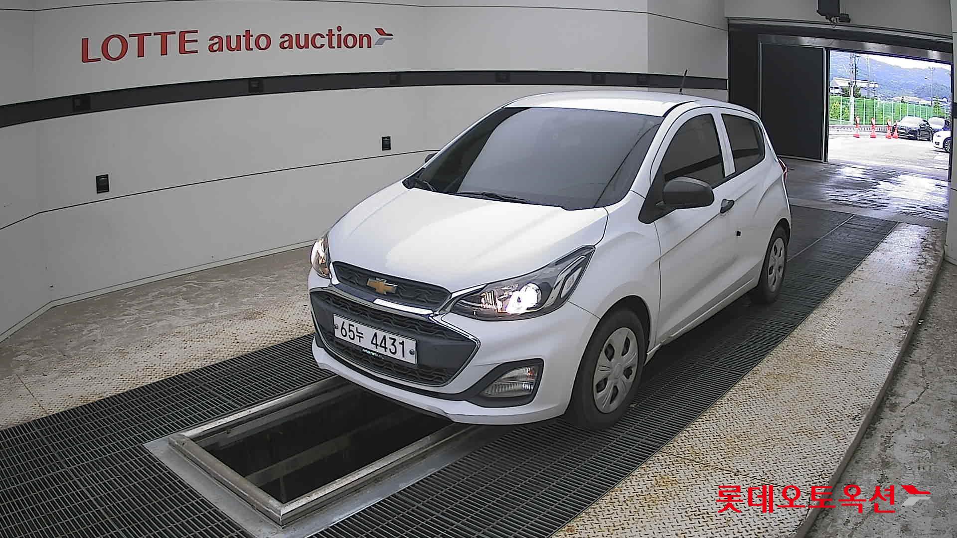 2019 - chevrolet spark