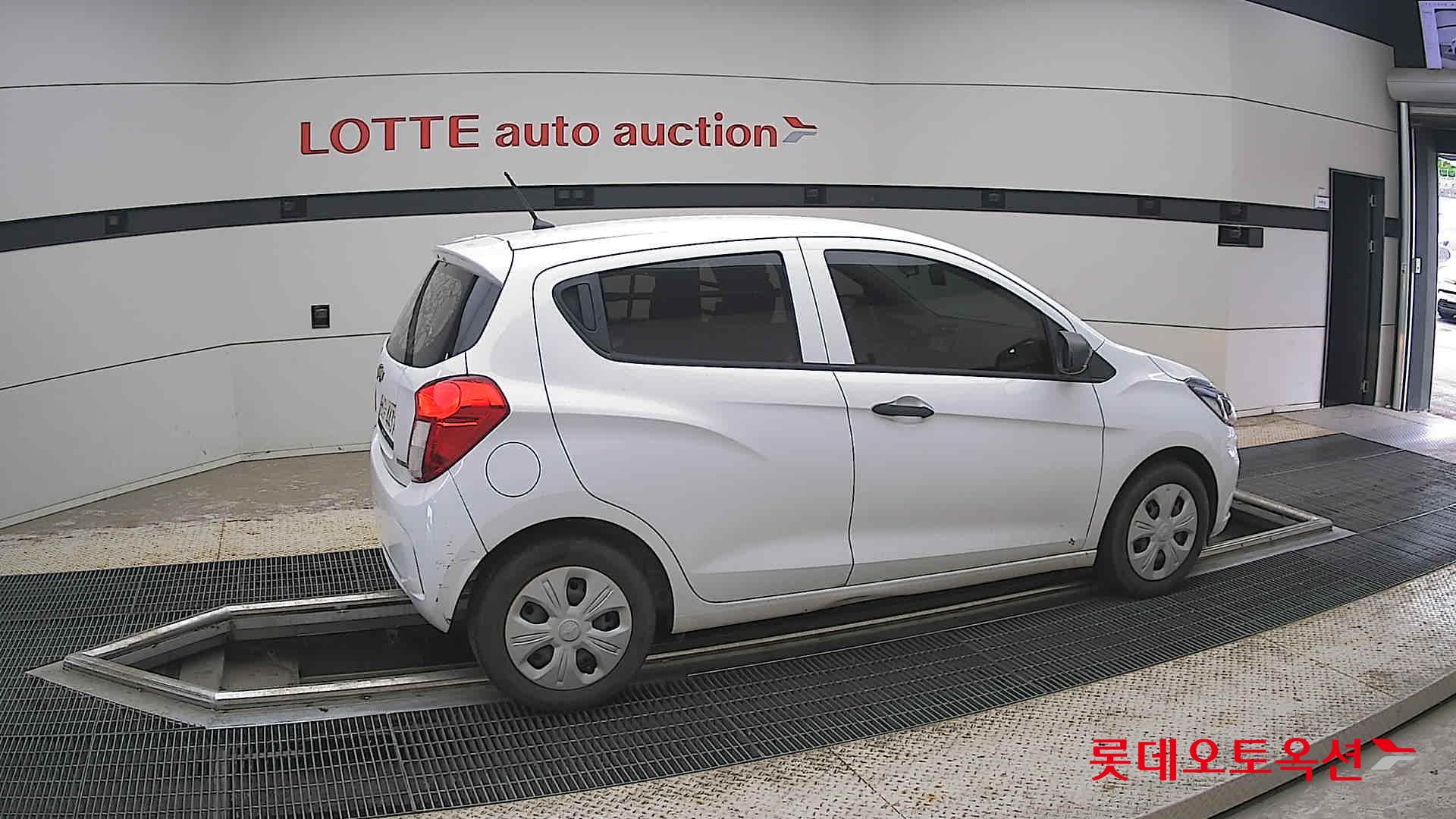 2019 - chevrolet spark
