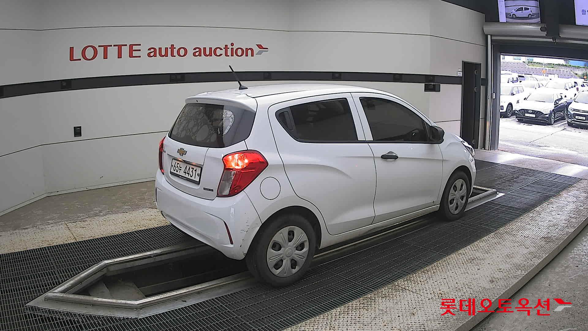 2019 - chevrolet spark