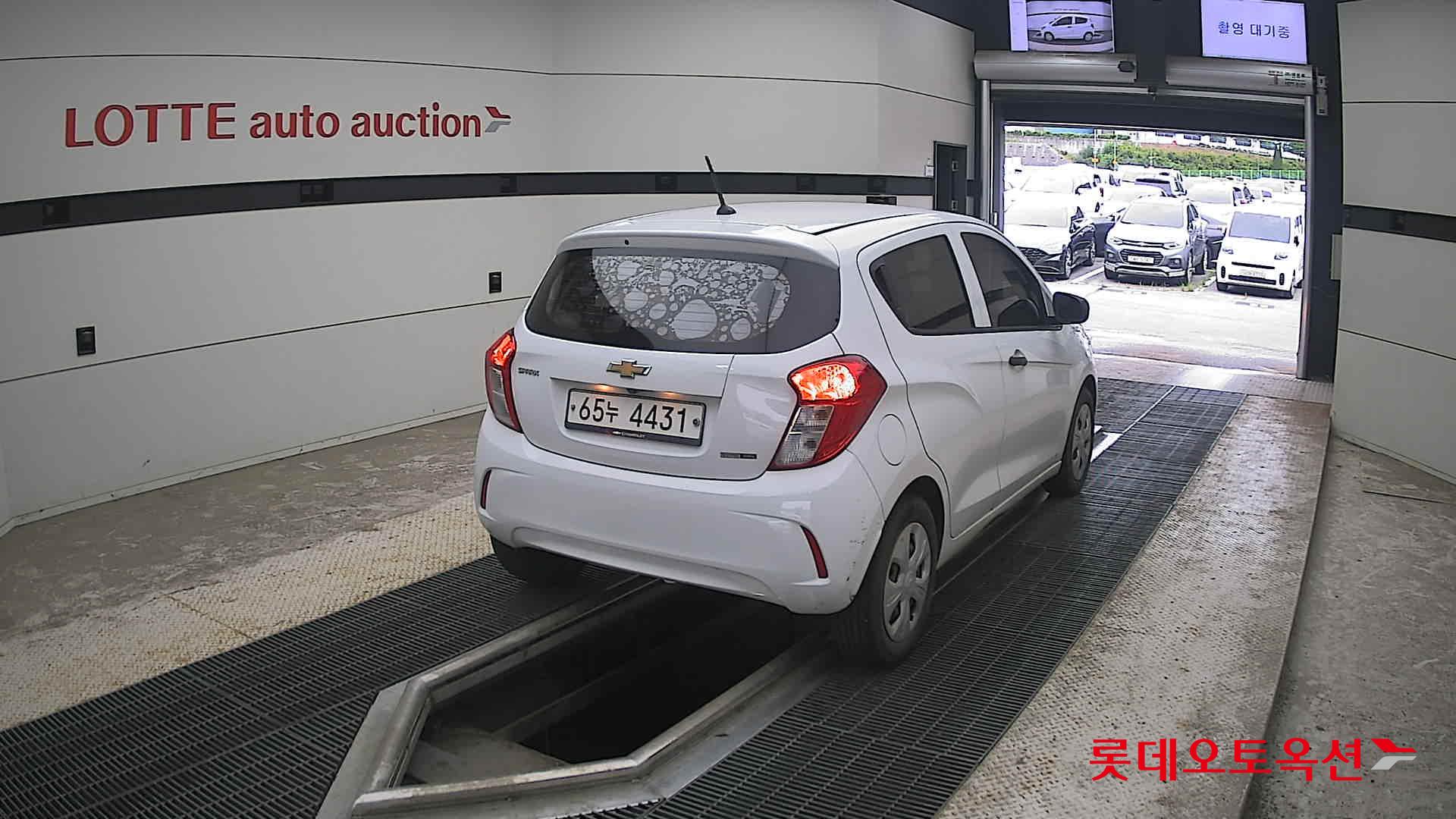 2019 - chevrolet spark