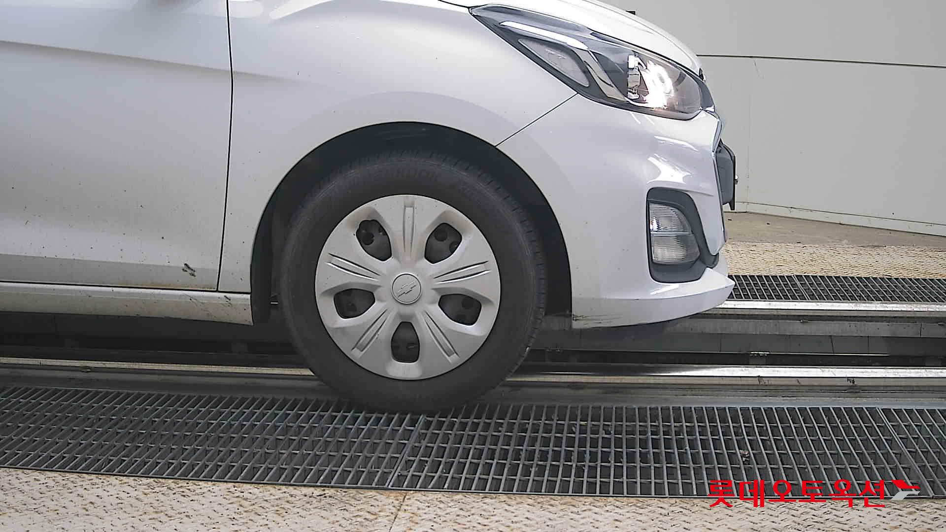 2019 - chevrolet spark