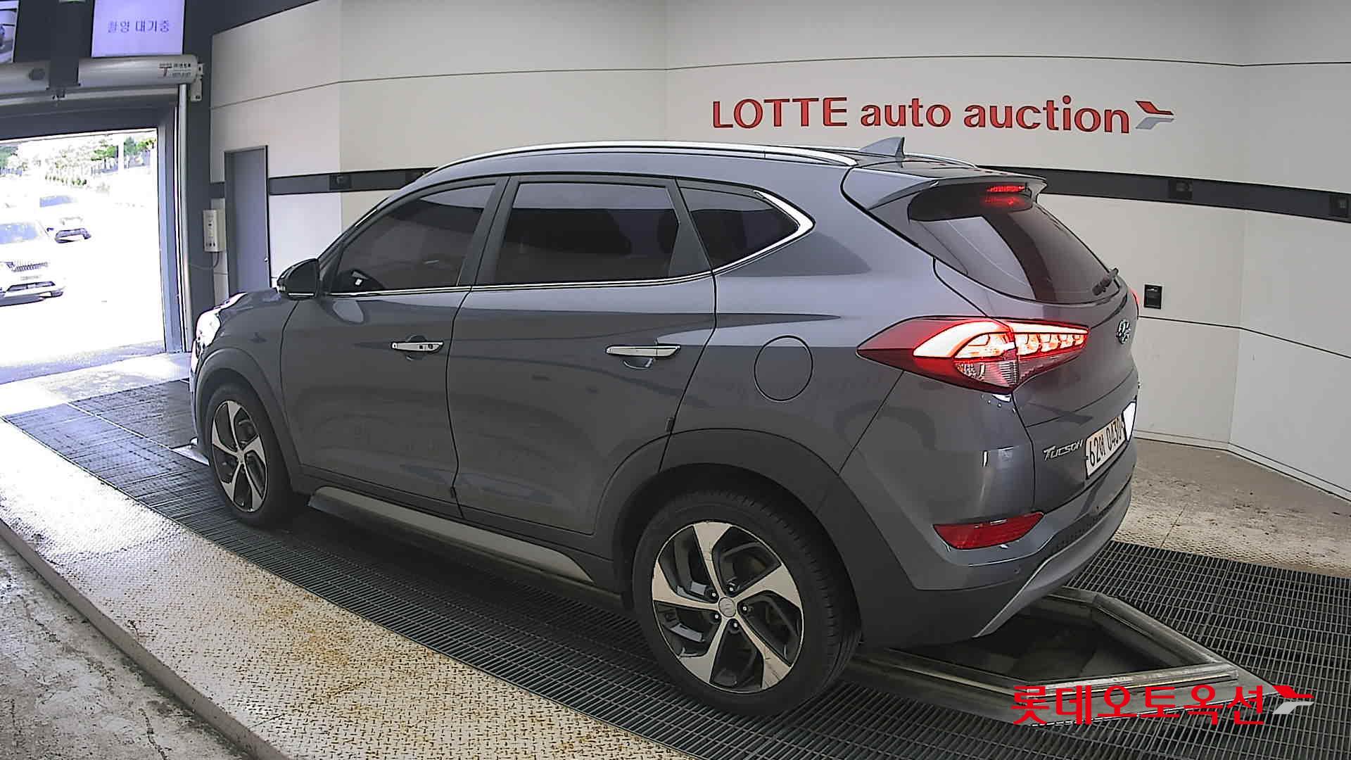 2017 - hyundai tucson