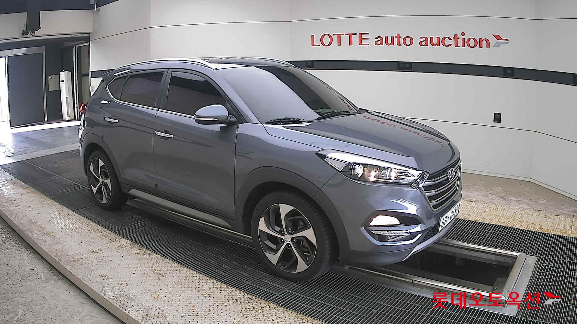 2017 - hyundai tucson
