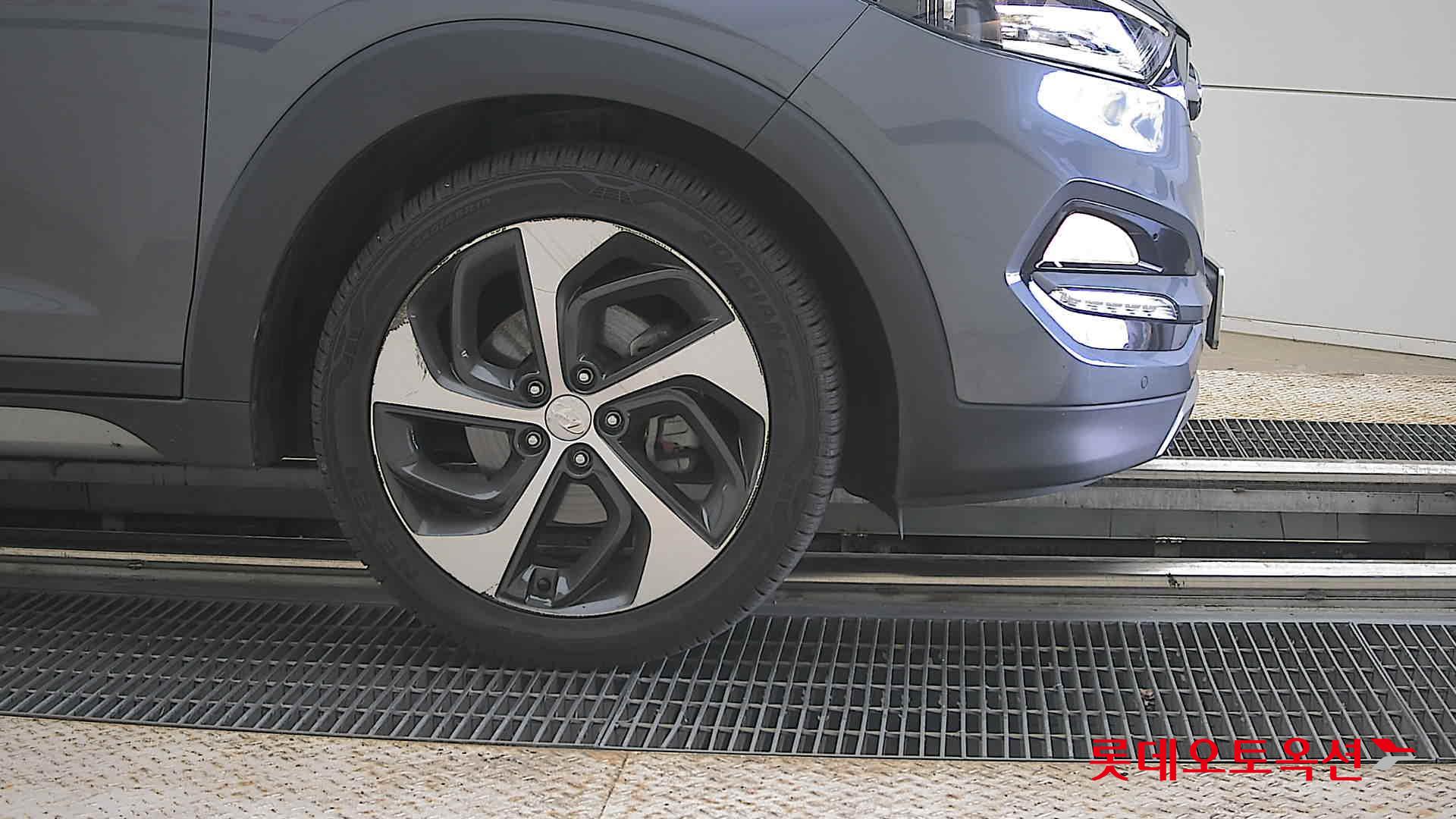2017 - hyundai tucson