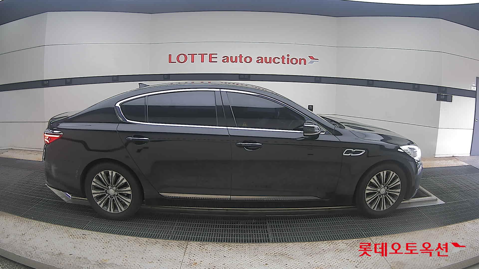 2015 - kia k9