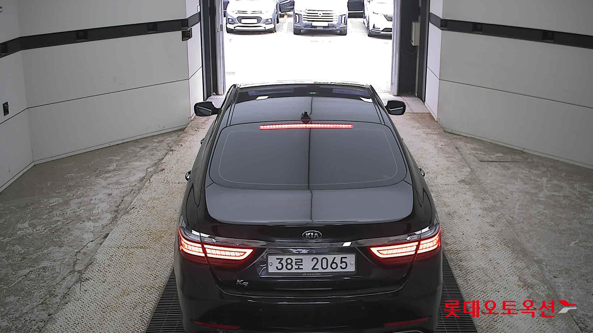 2015 - kia k9