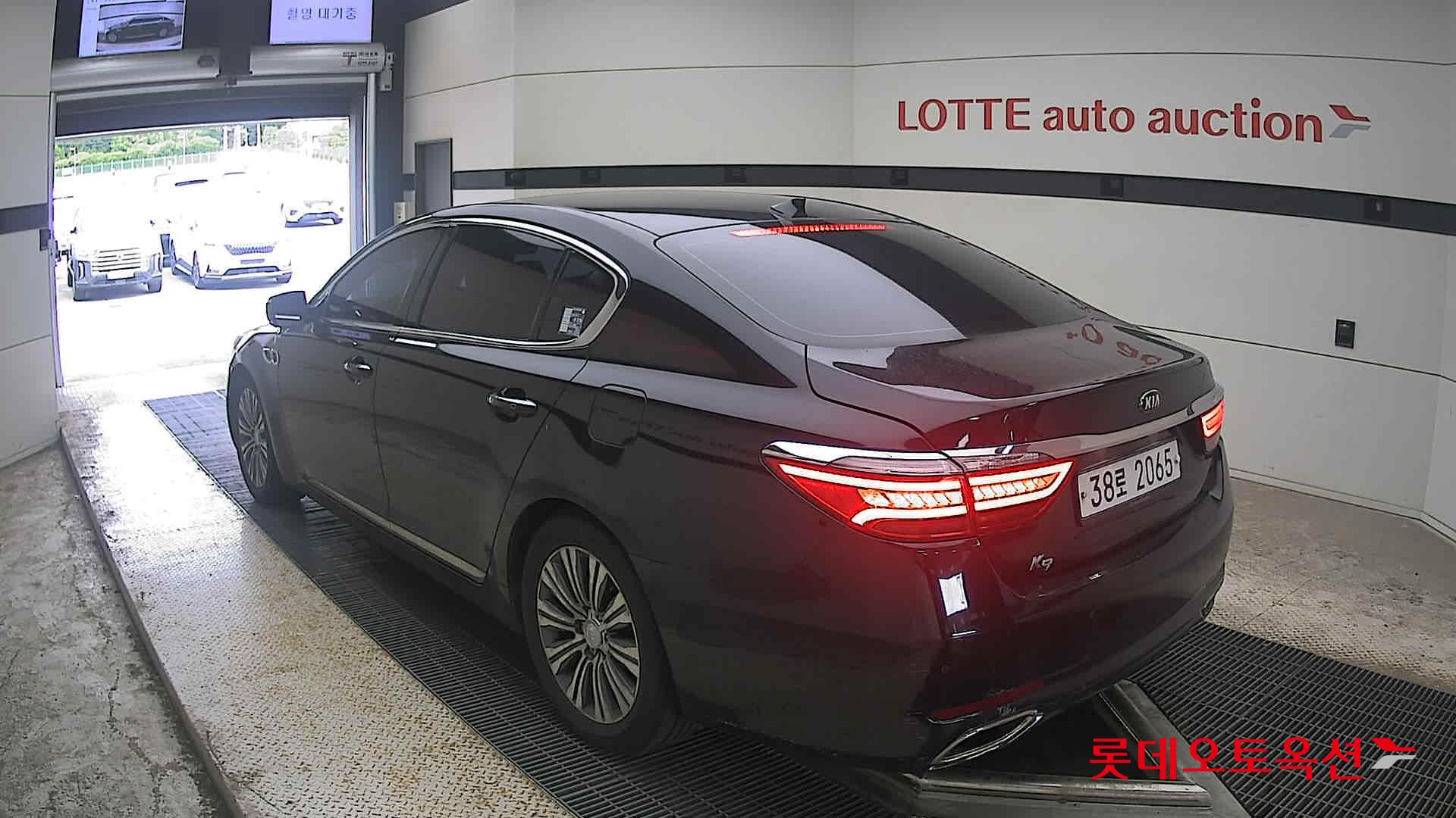 2015 - kia k9
