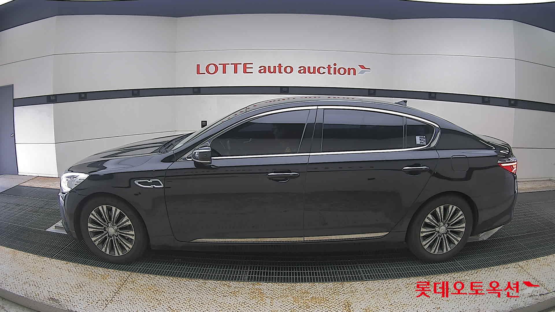 2015 - kia k9