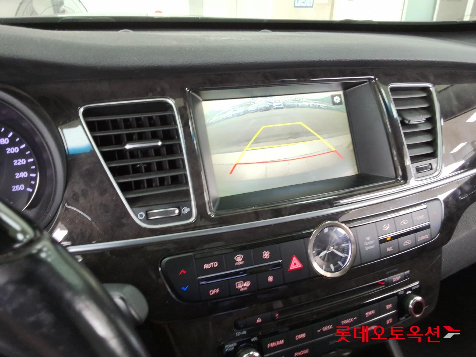 2015 - kia k9