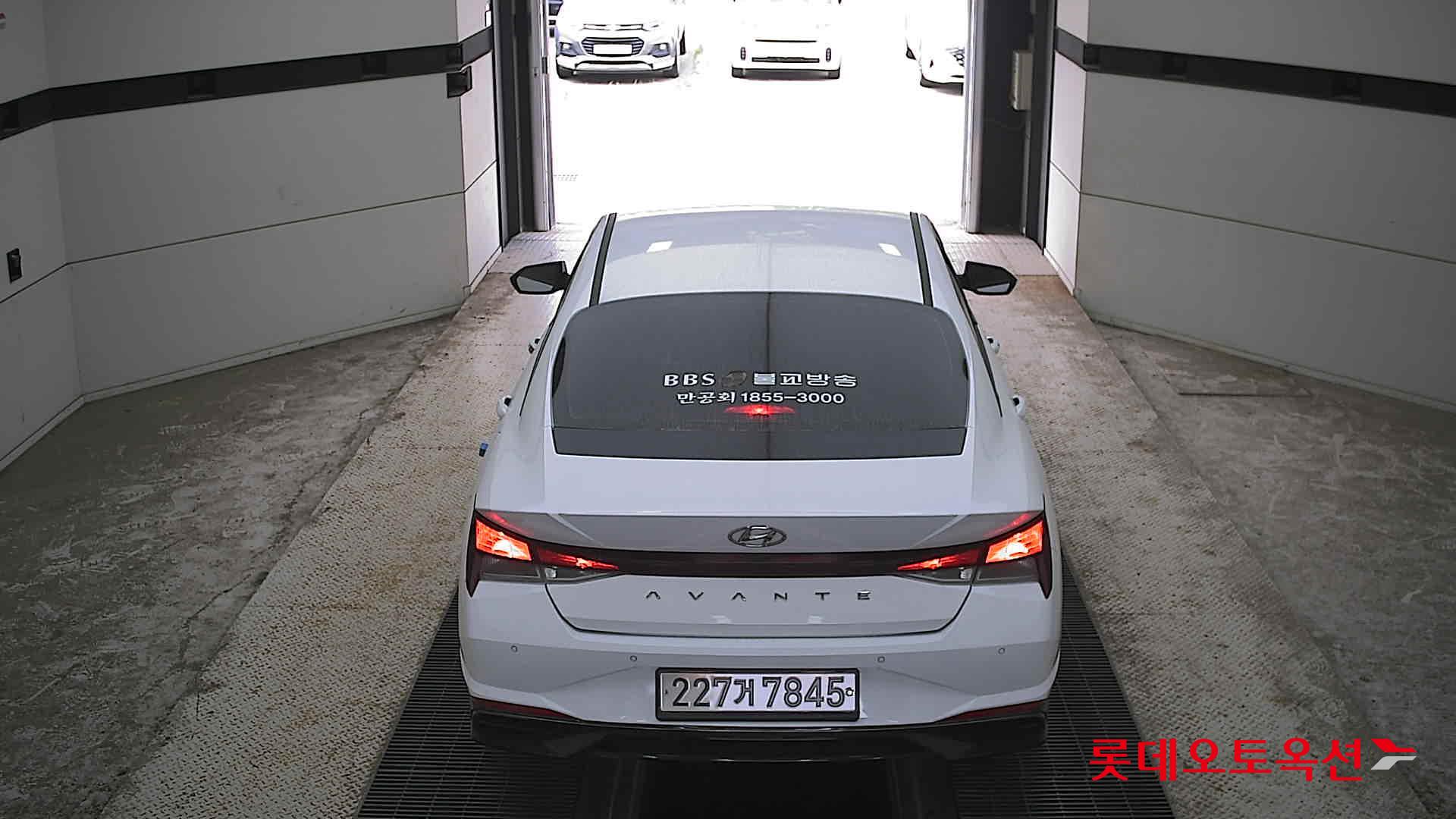 2021 - hyundai avante