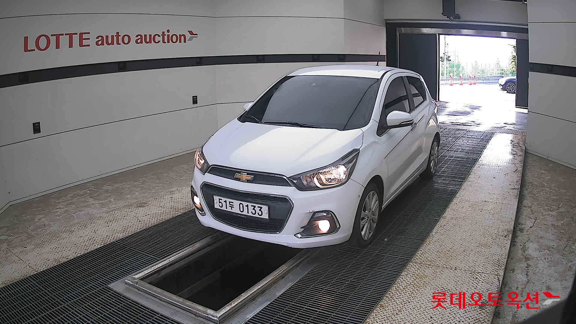 2017 - chevrolet spark