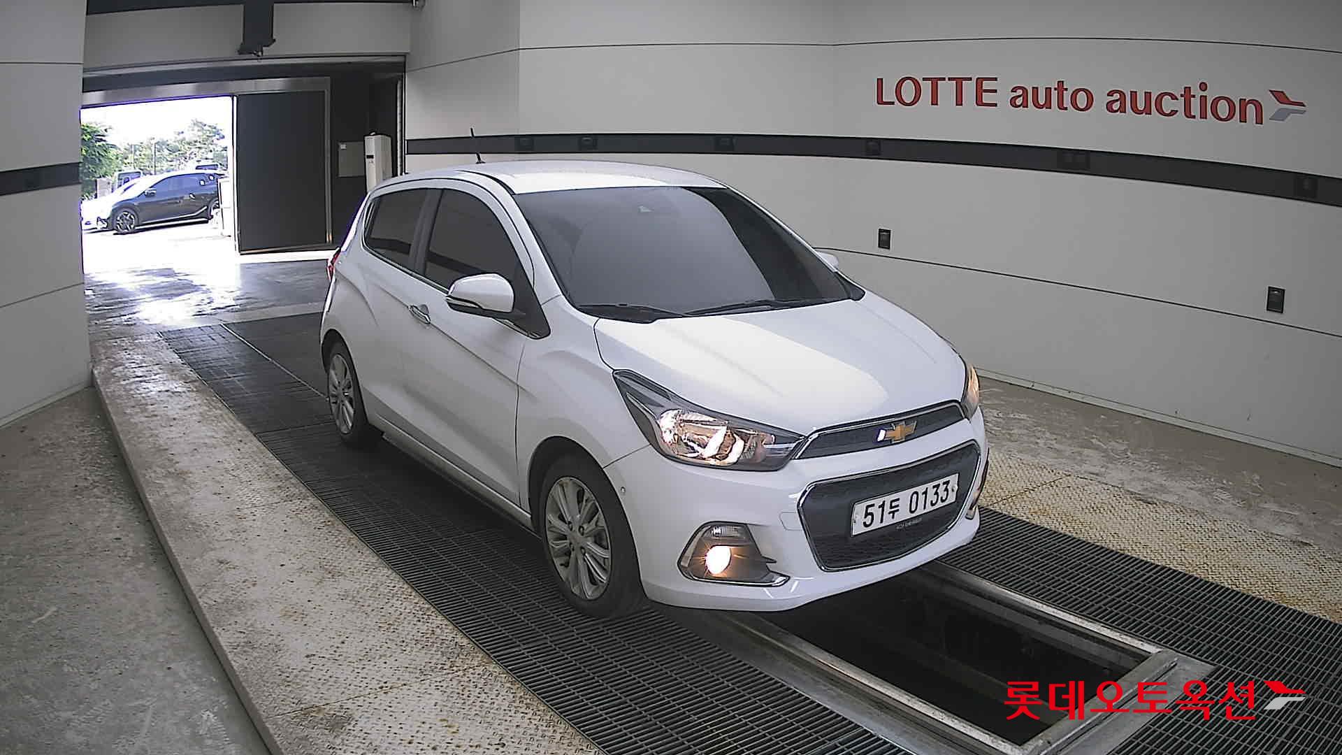 2017 - chevrolet spark
