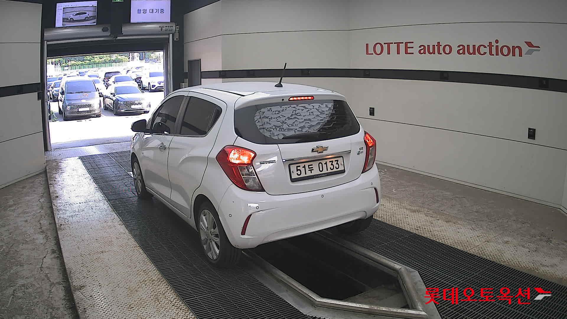 2017 - chevrolet spark