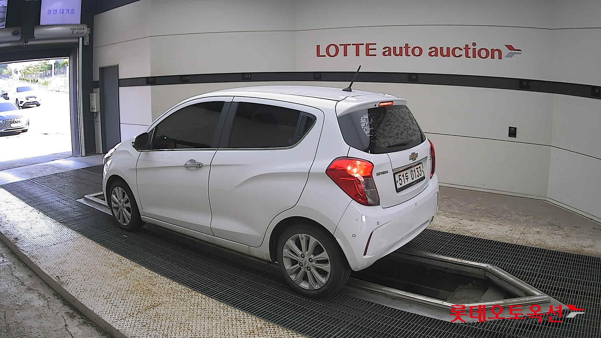 2017 - chevrolet spark