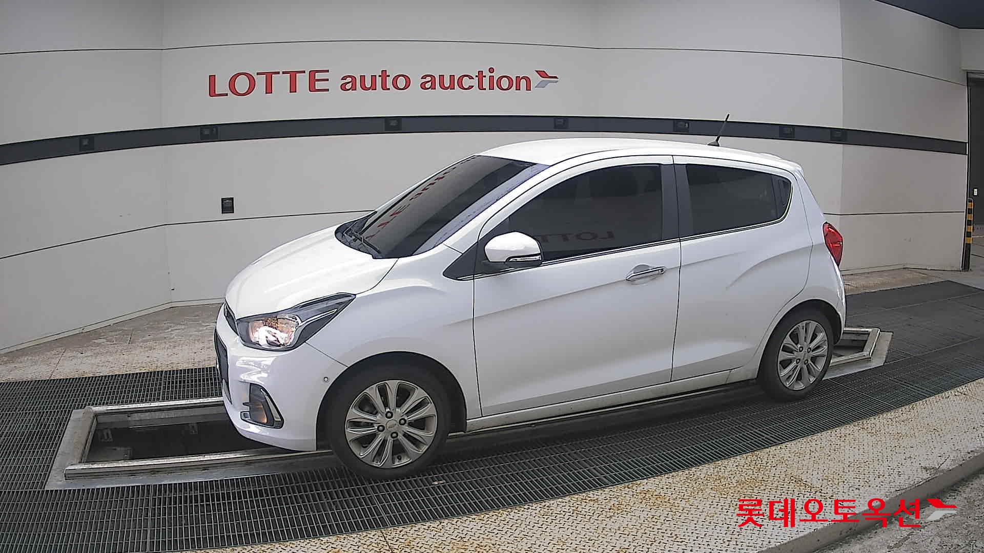 2017 - chevrolet spark