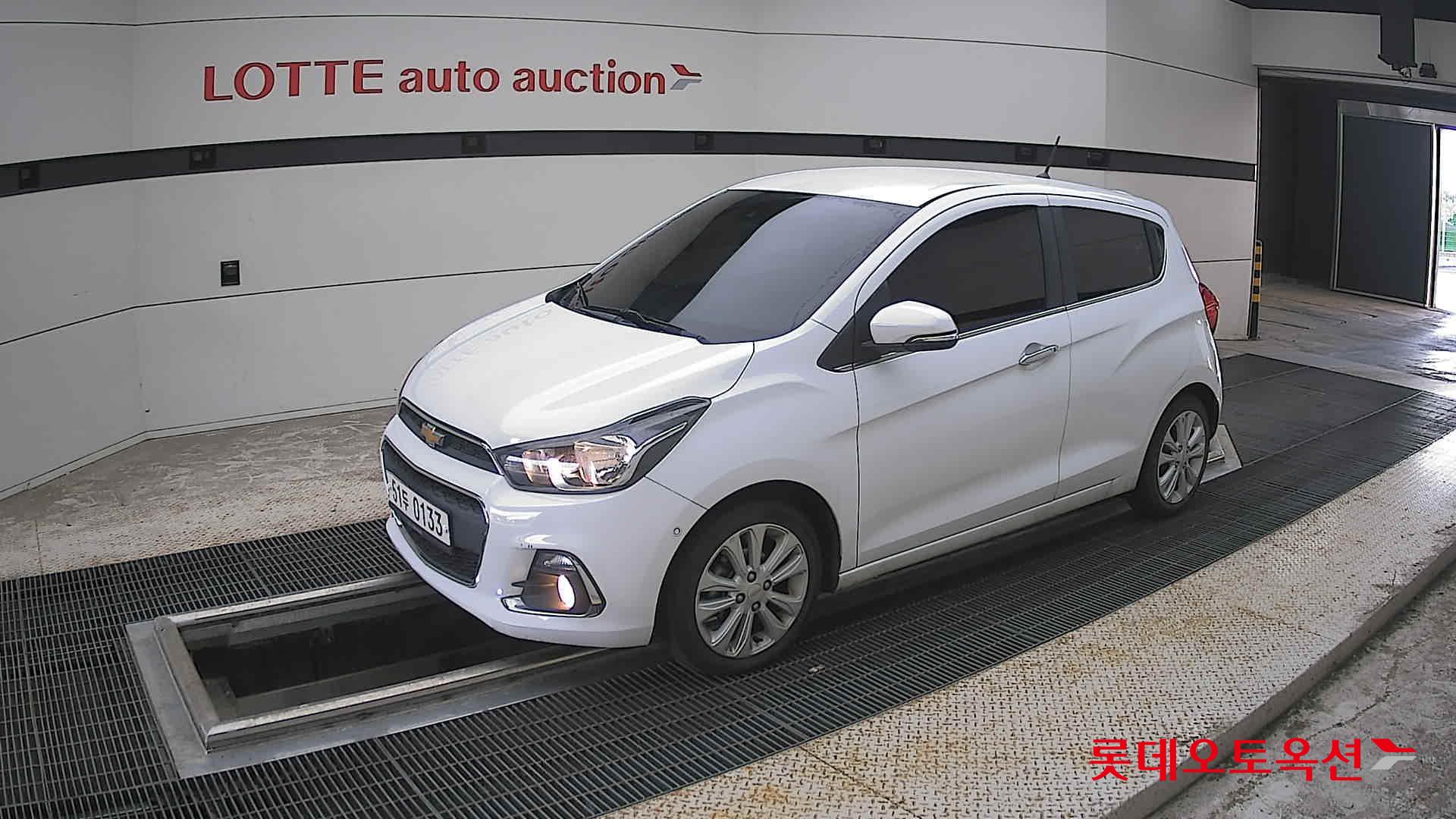 2017 - chevrolet spark
