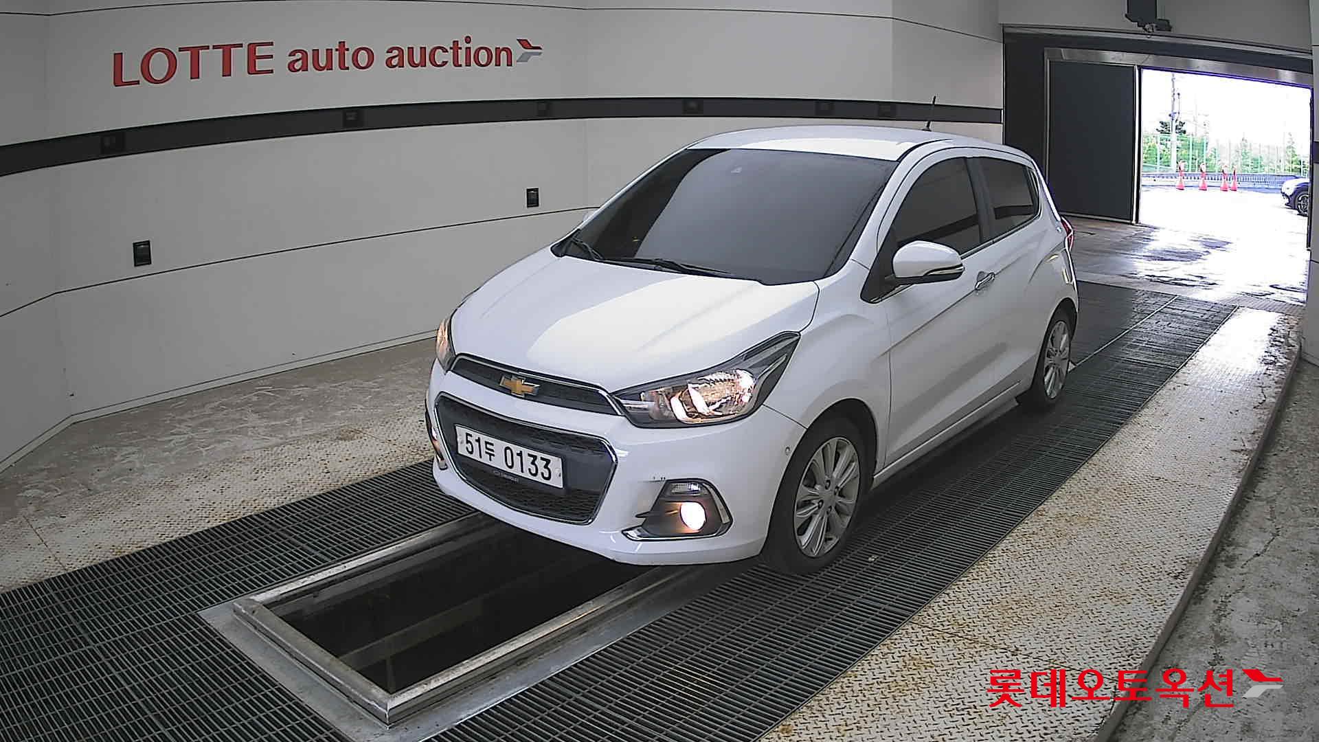 2017 - chevrolet spark