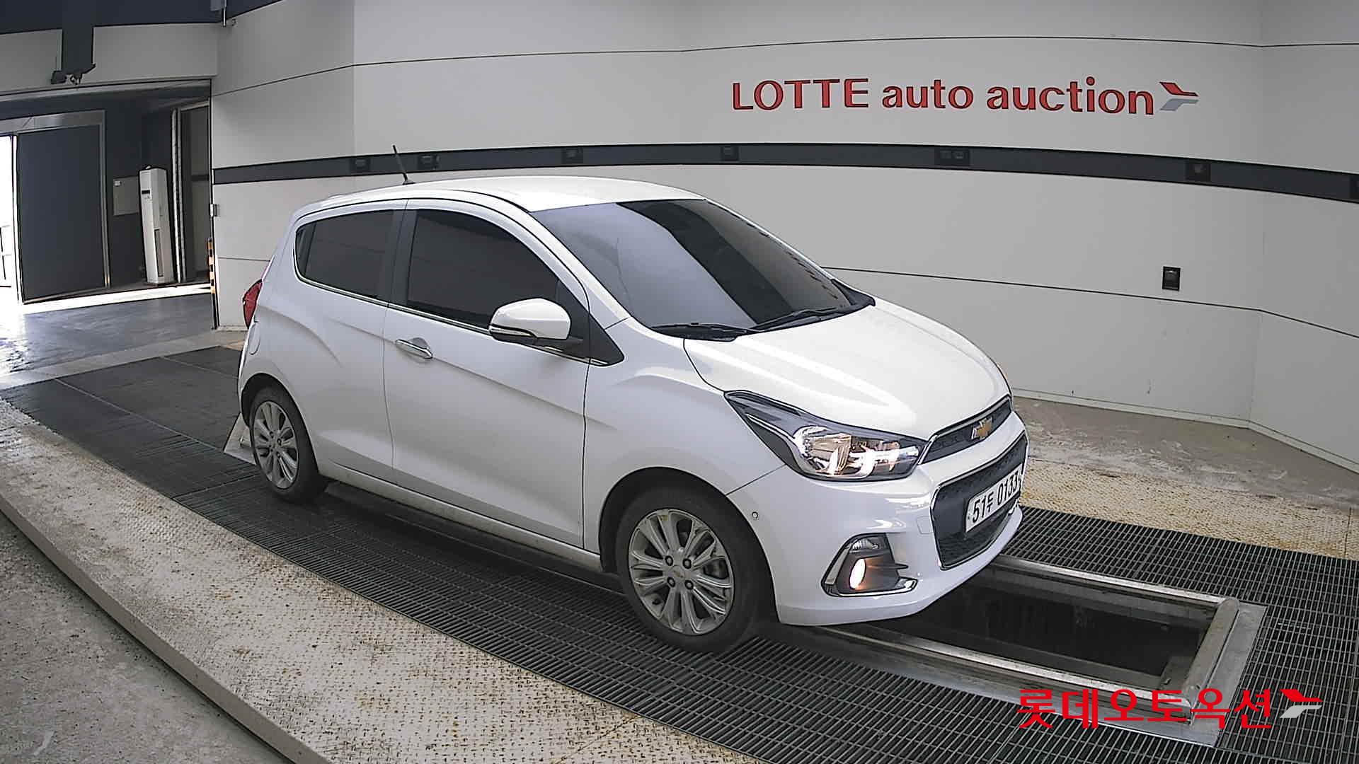 2017 - chevrolet spark