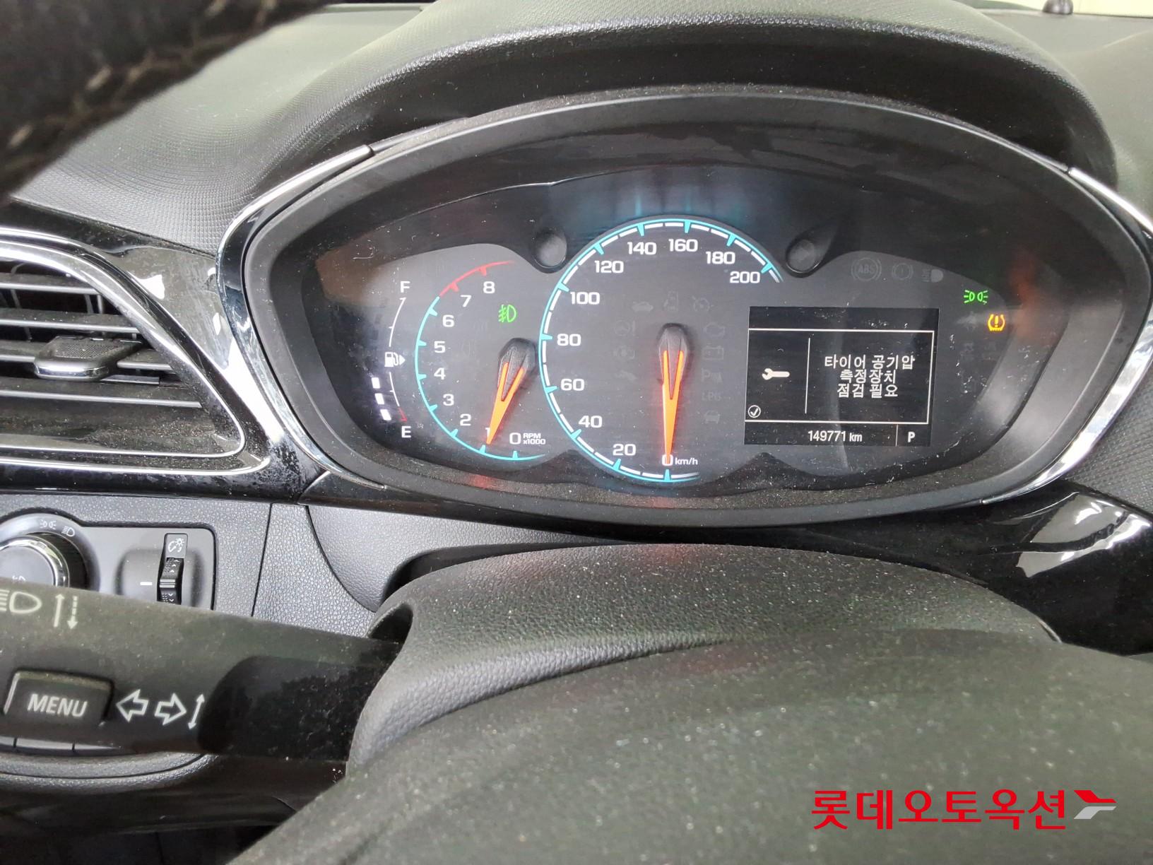 2017 - chevrolet spark