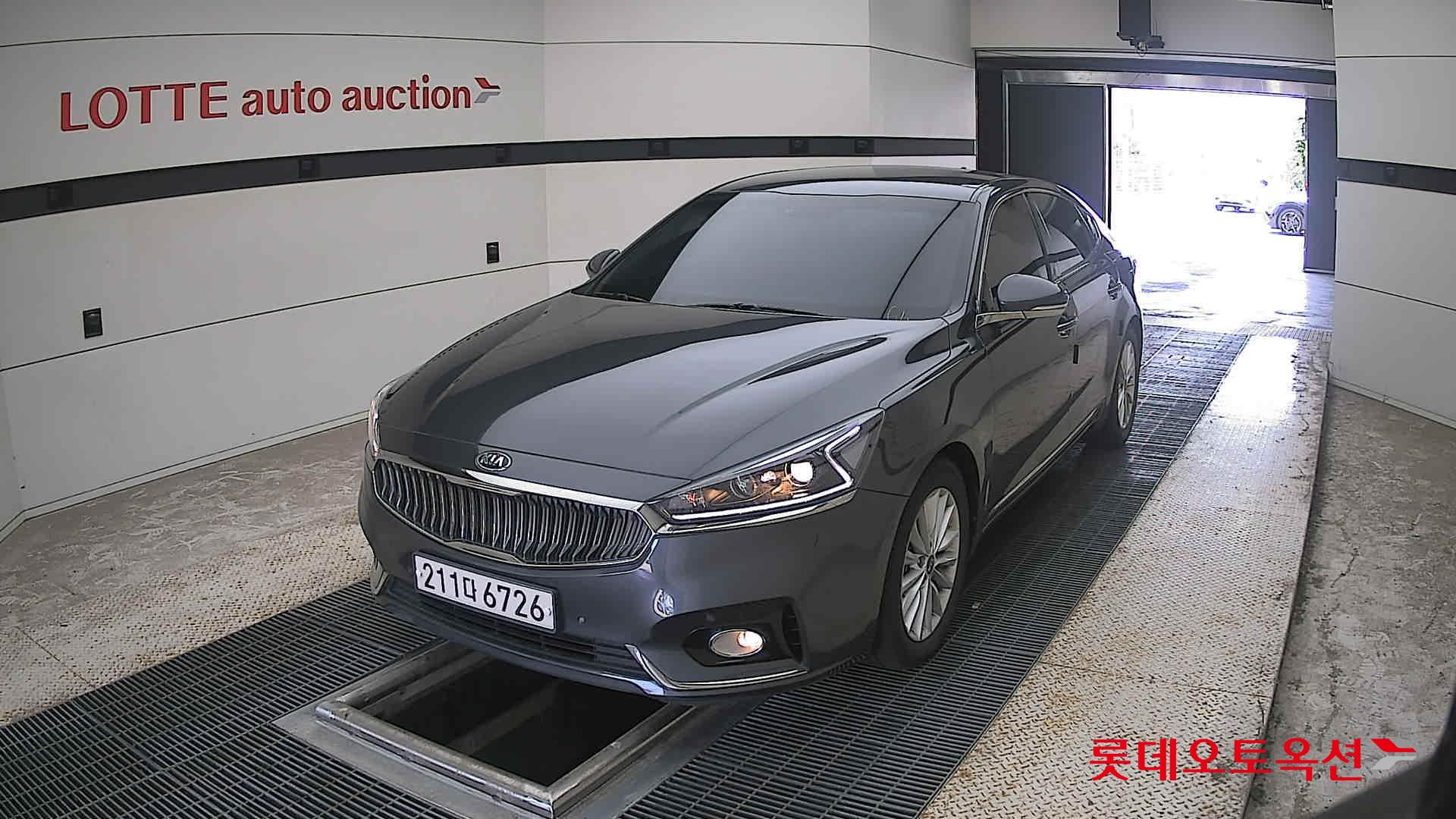 2018 - kia k7