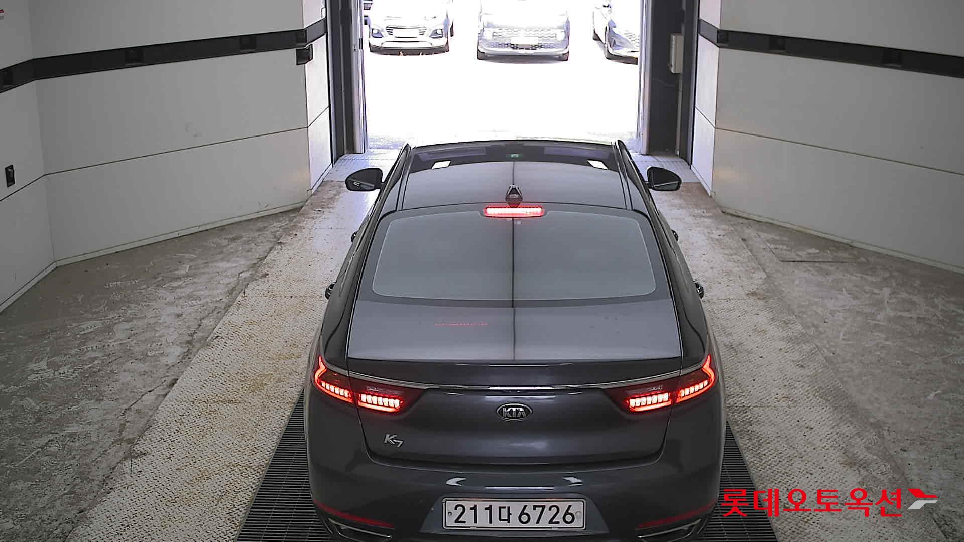 2018 - kia k7
