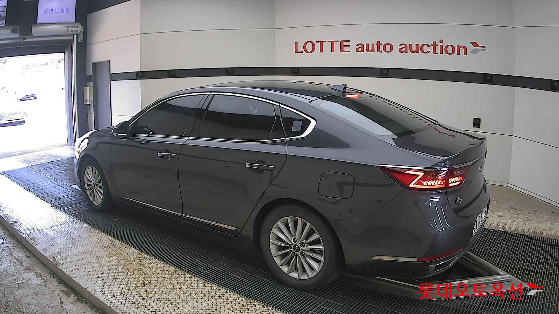 2018 - kia k7