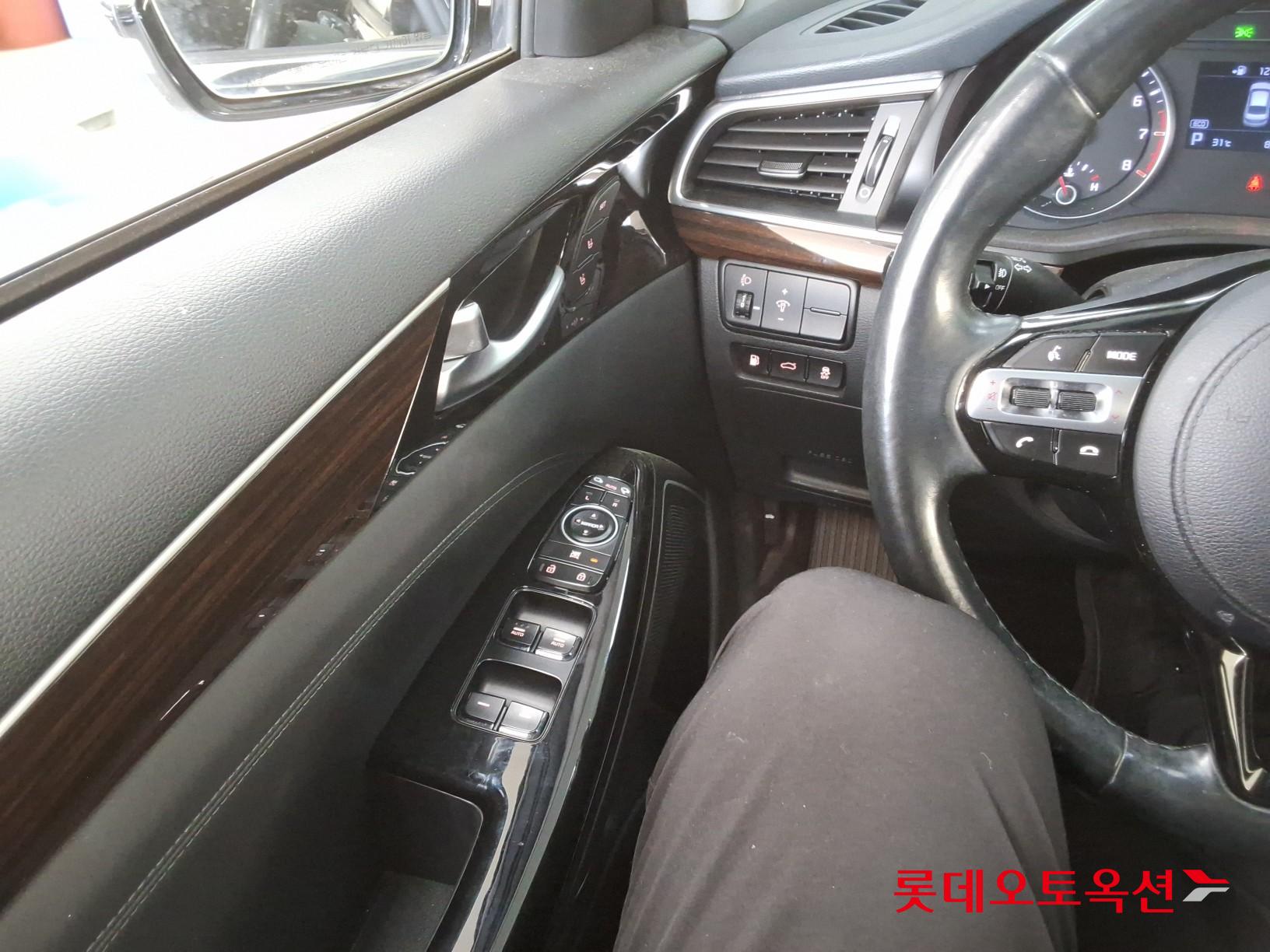 2018 - kia k7