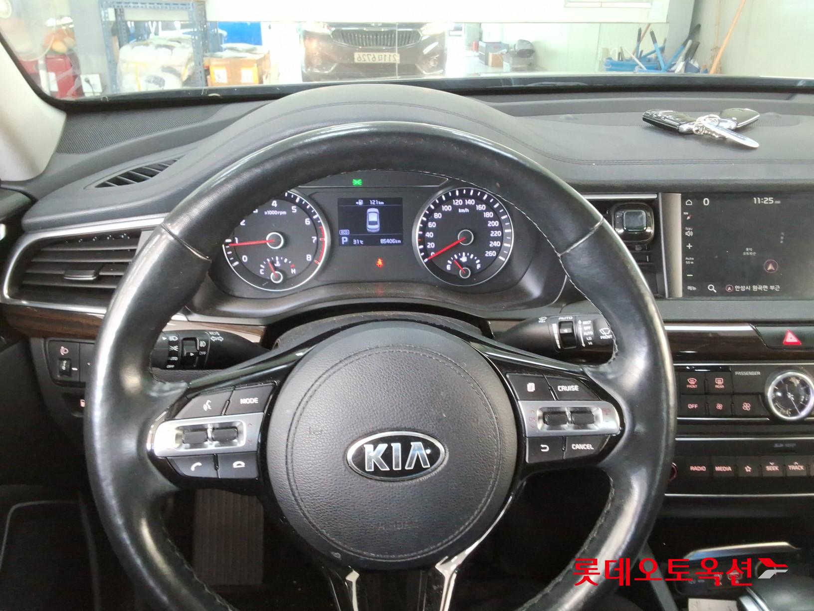 2018 - kia k7