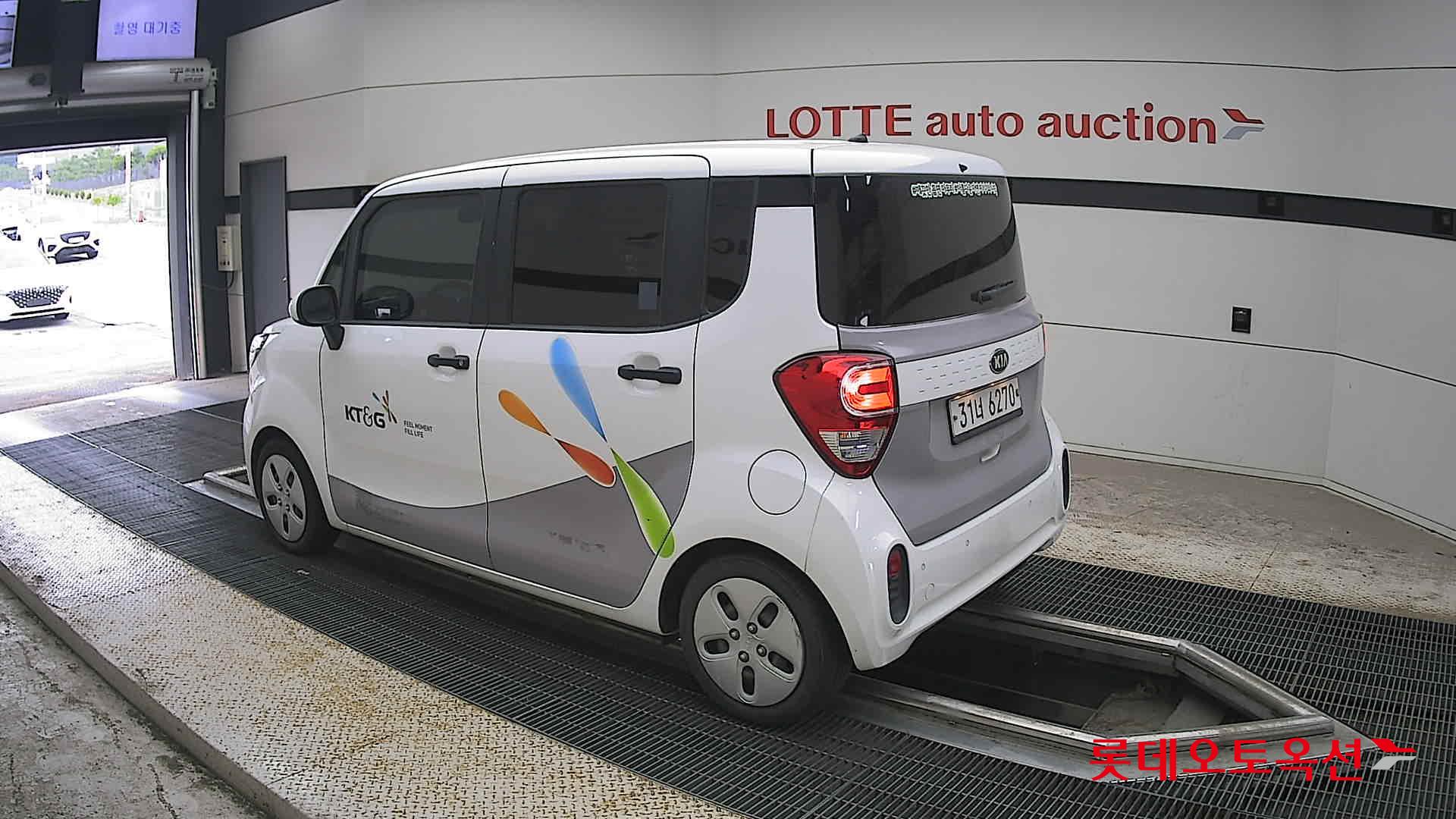 2019 - kia ray