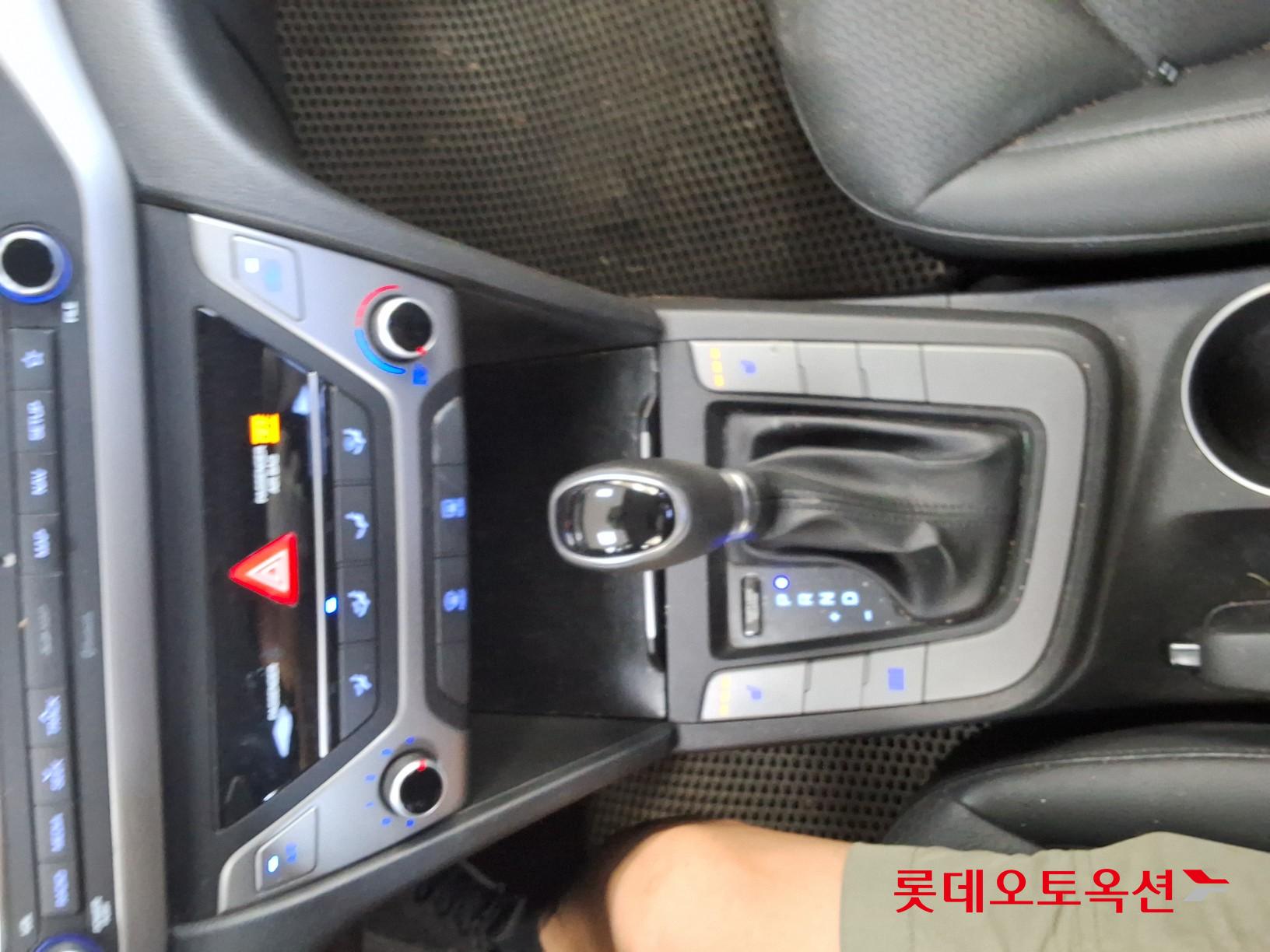 2018 - hyundai avante