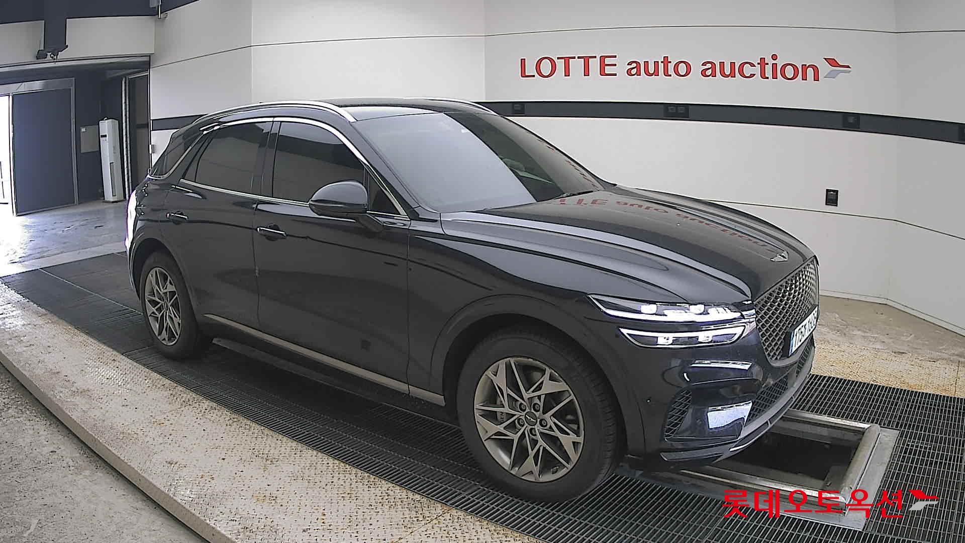 2023 - genesis gv70