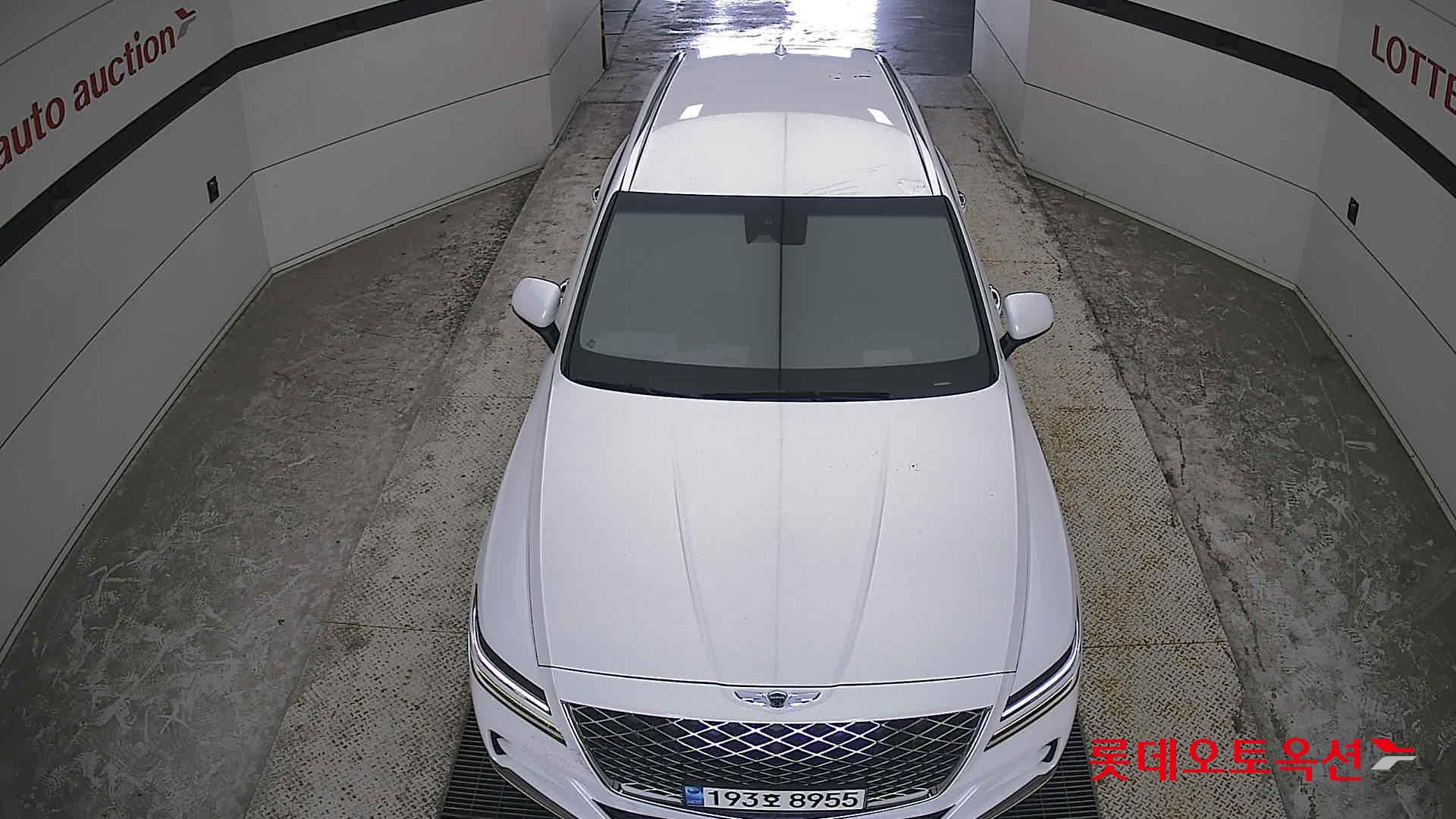 2022 - genesis gv80