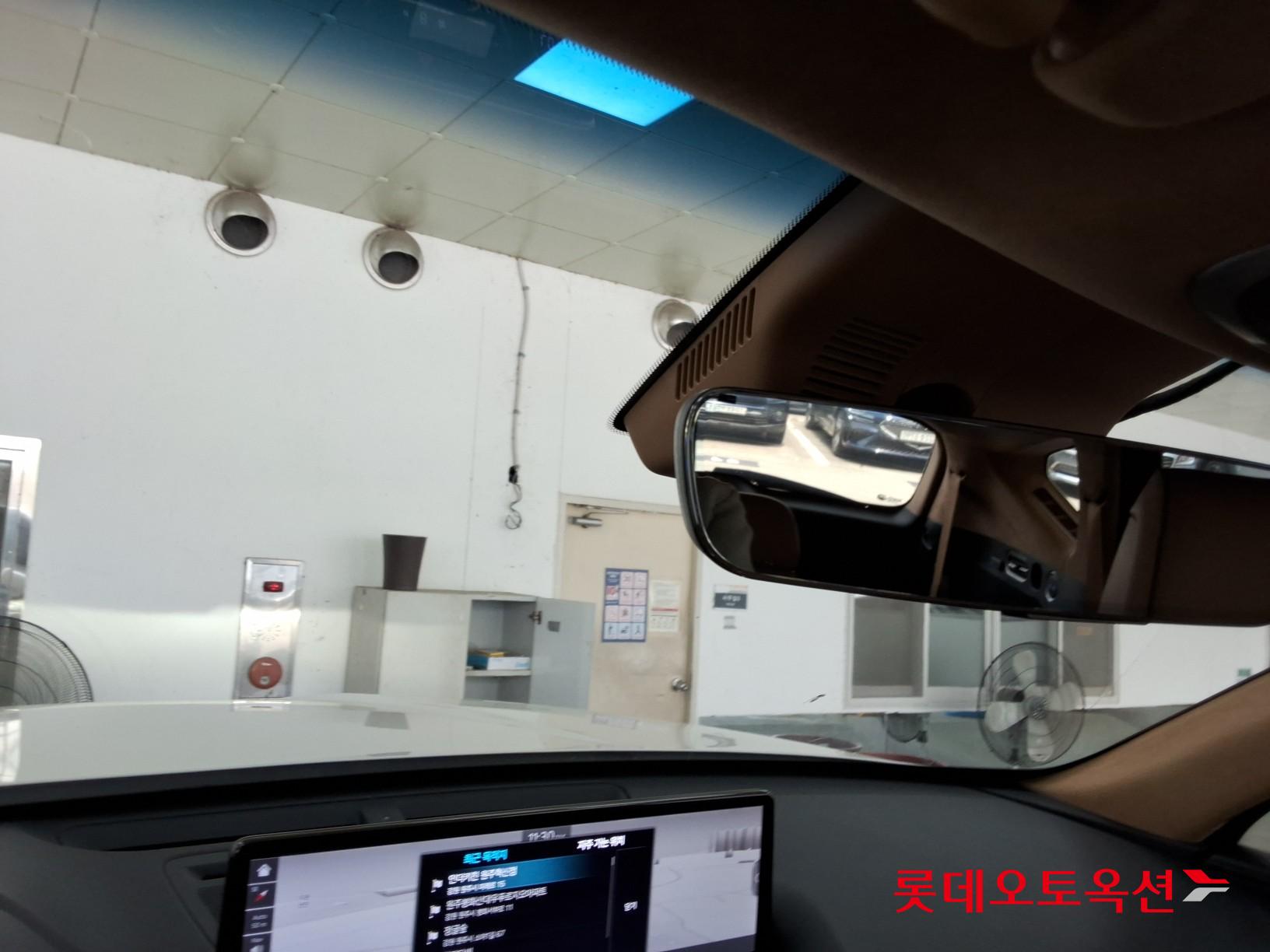 2022 - genesis gv80