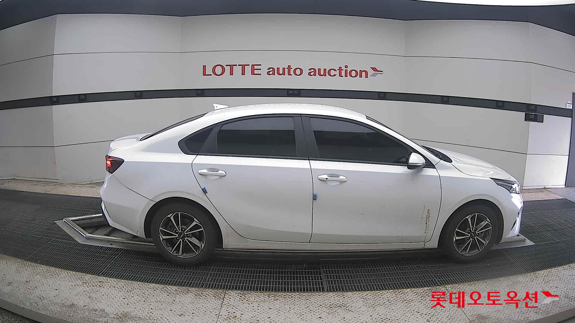 2022 - kia k3