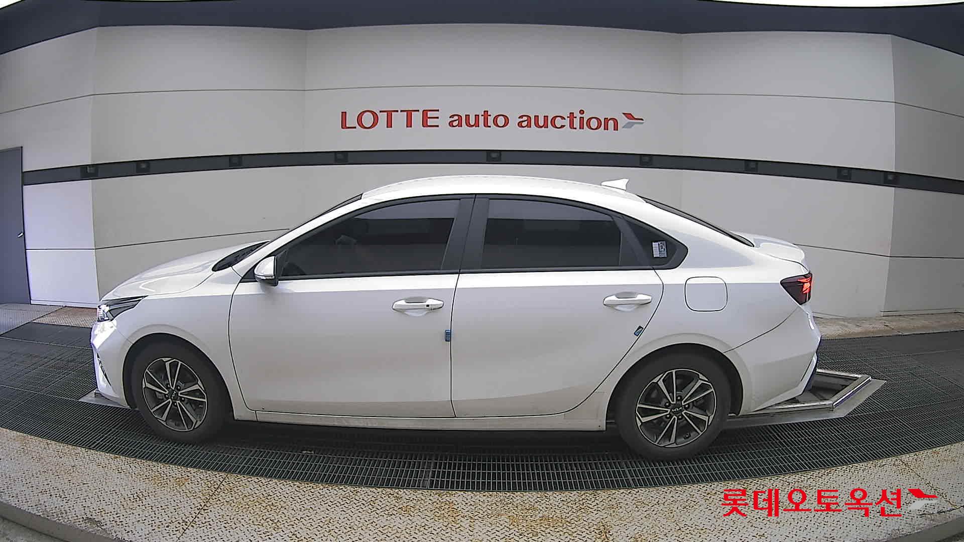 2022 - kia k3