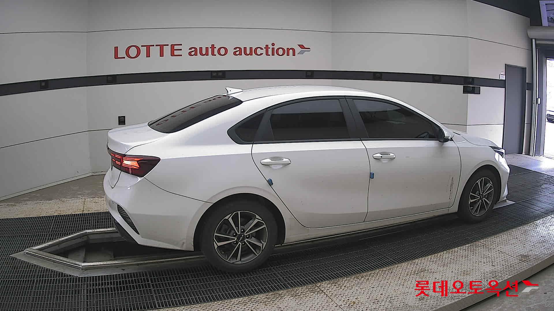 2022 - kia k3