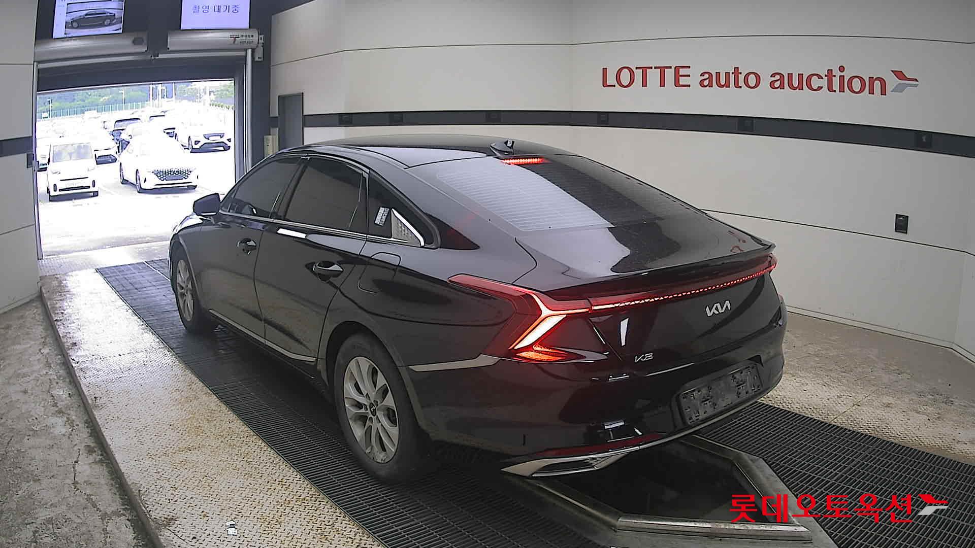 2022 - kia k8
