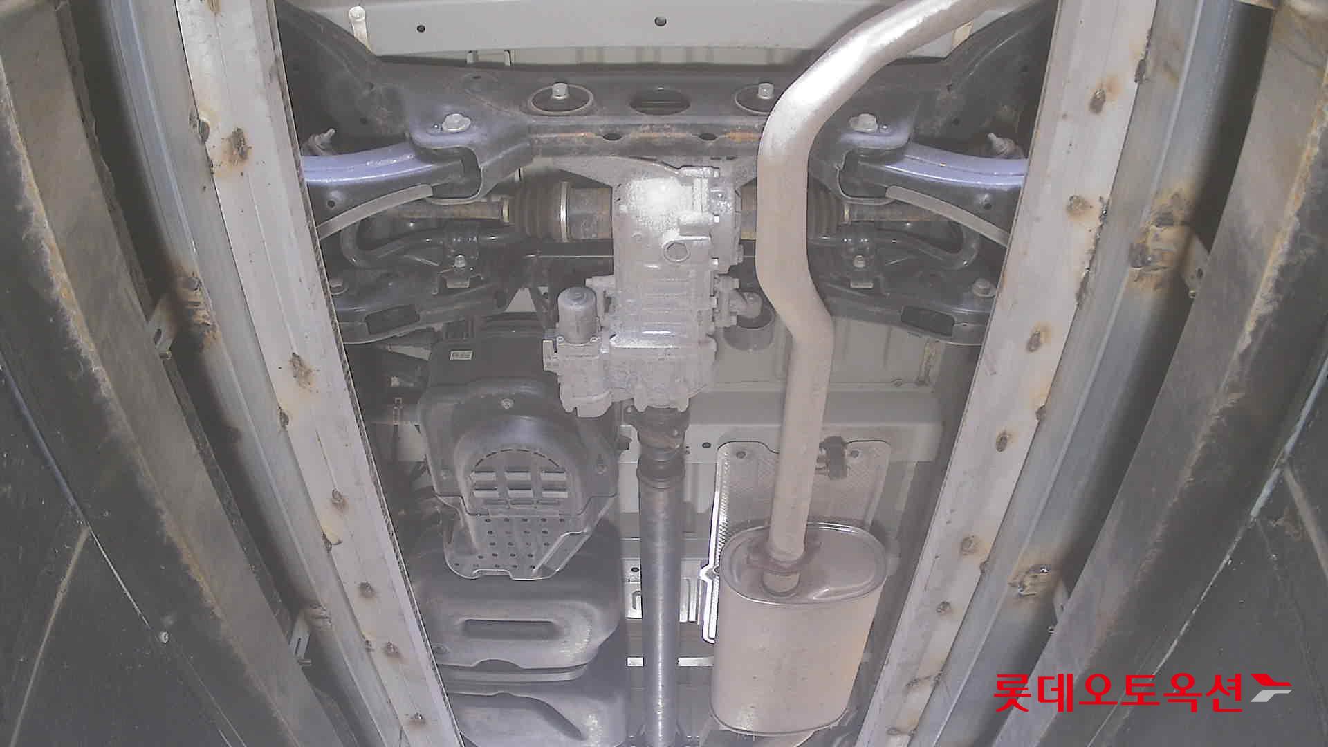 2023 - hyundai staria