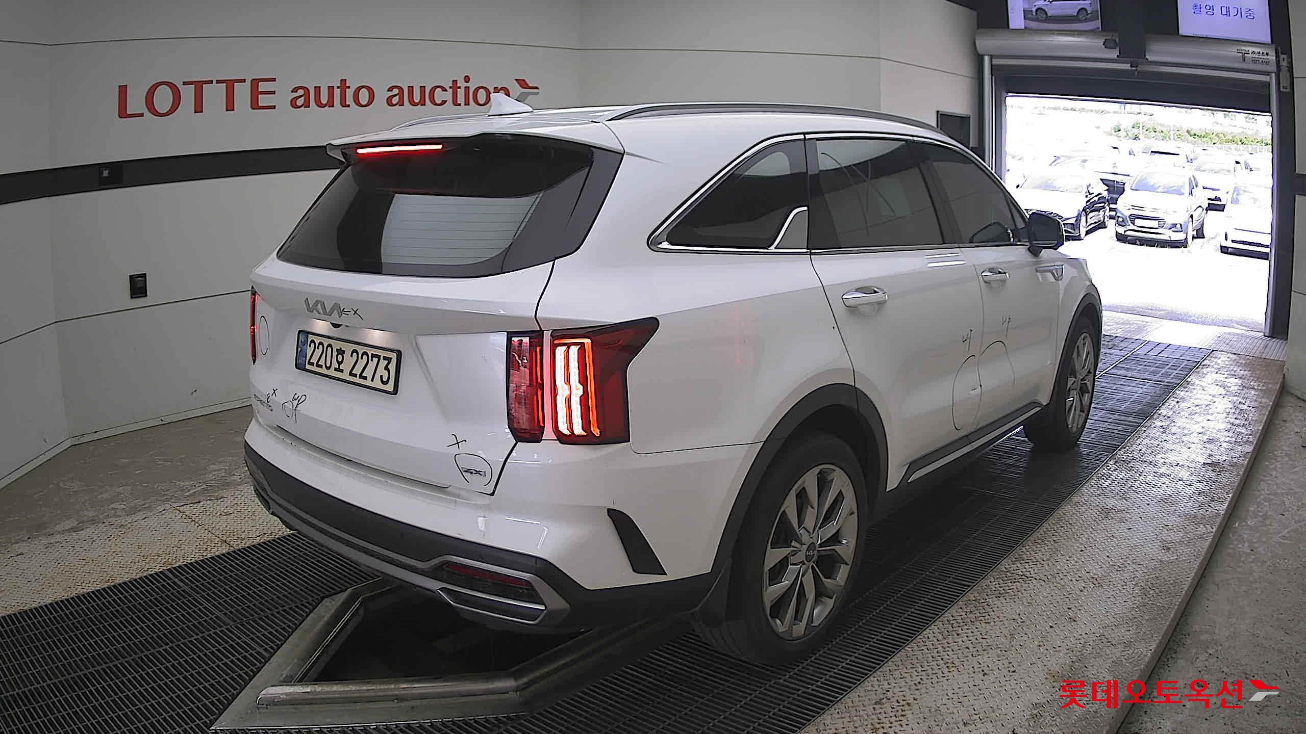 2023 - kia sorento