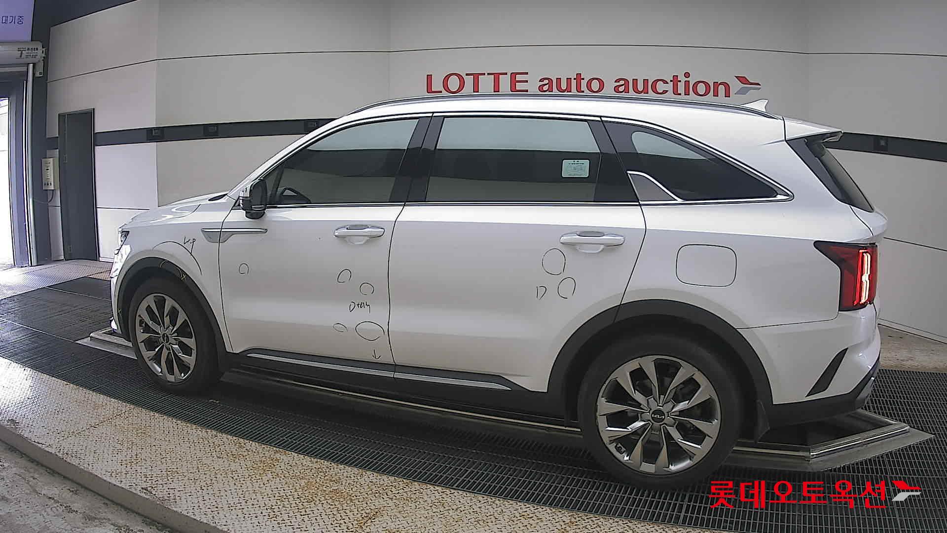 2023 - kia sorento