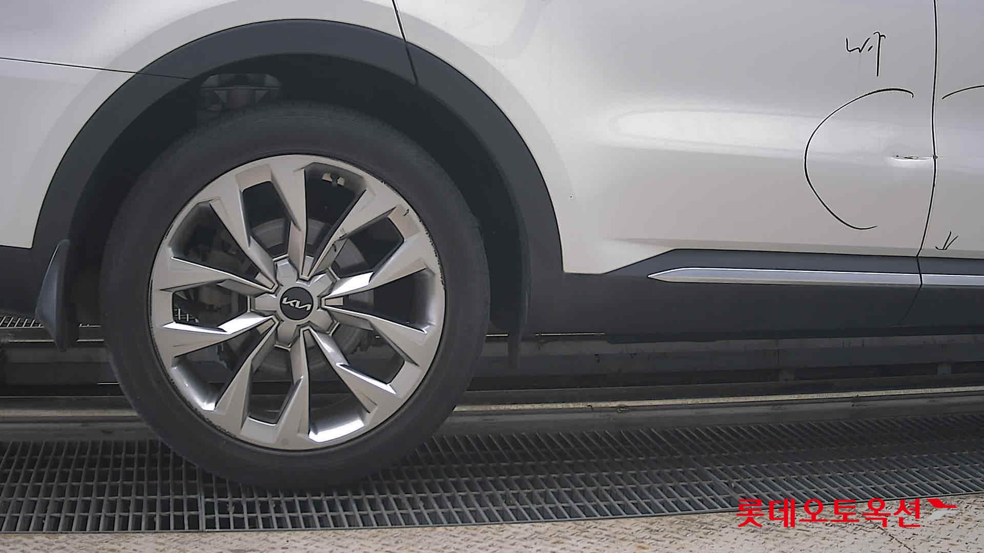 2023 - kia sorento
