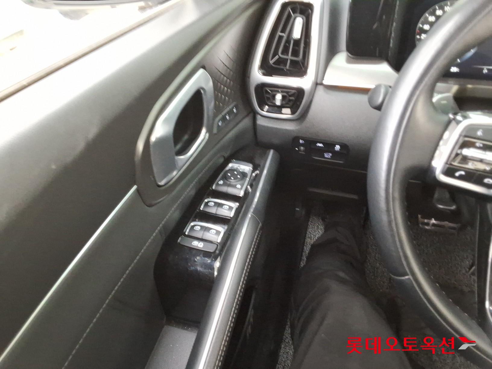 2023 - kia sorento